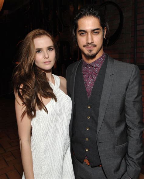 Zoey Deutch’s Boyfriend History: Find Out Here – Hollywood Life.